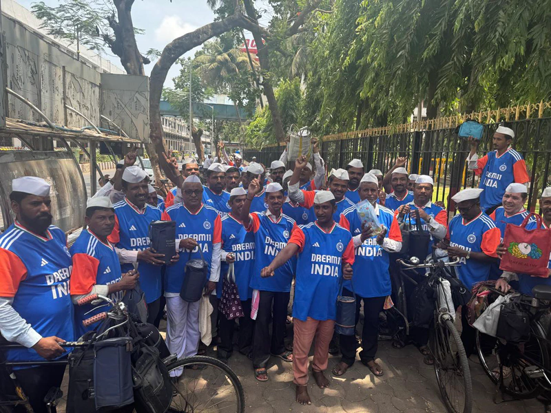 1000 Dabbawalas In Mumbai Wish Team India Best Of Luck For T20 World Cup