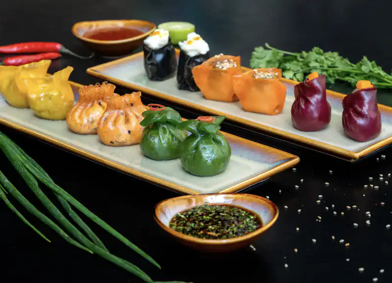 A Taste of Asia at Embassy Lake Terraces with Sriracha’s Pop Up