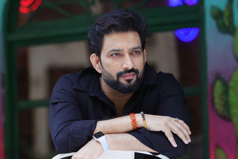 Aadesh Chaudhary talks about his new music video Love Zalay Tuzavari