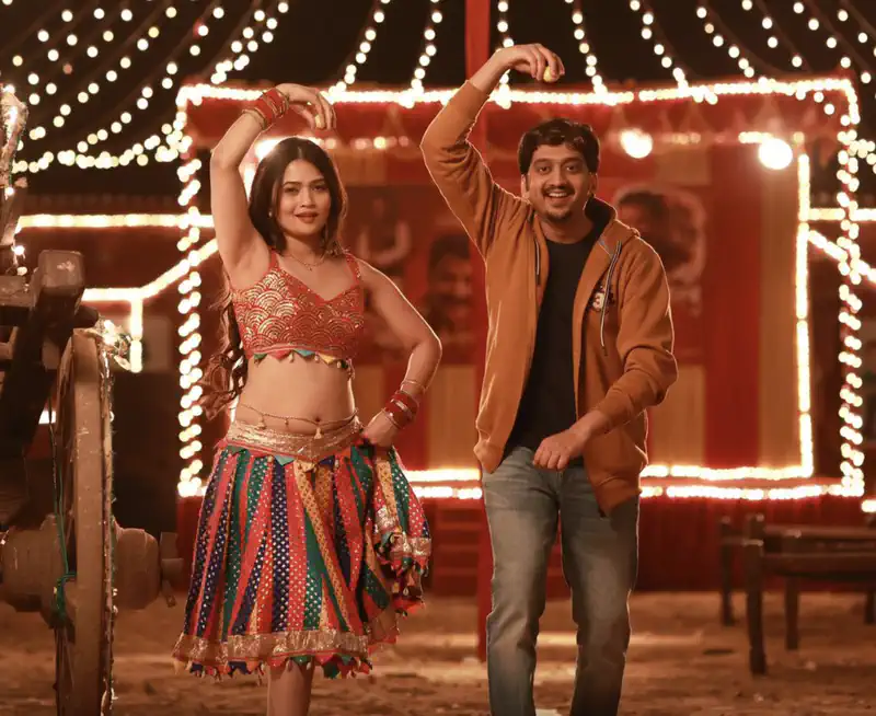 Amey Wagh and Gautami Patil Shake A Leg in Limbu Firawla