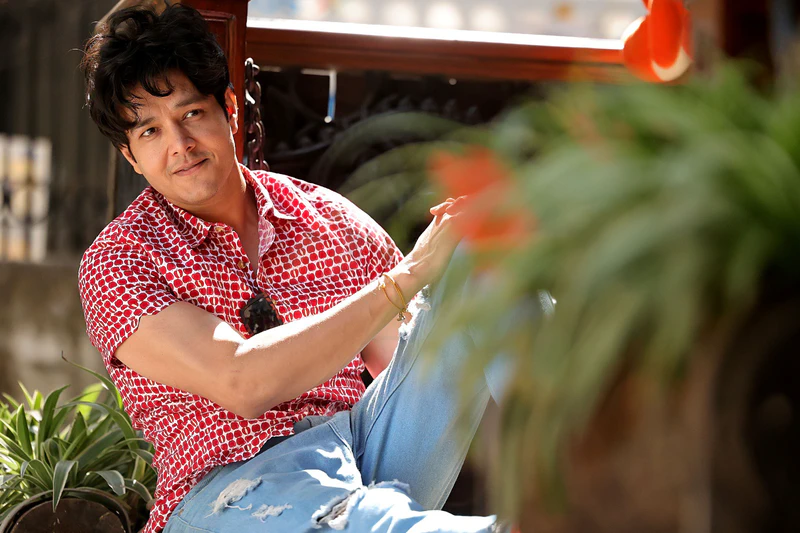 Aniruddh Dave: Internet has given a platform to poets to showcase their talent