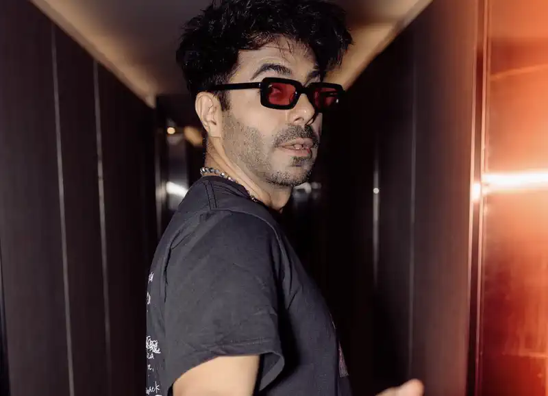 Aparshakti Khurana drops the viral ‘Soft Chitti Warm Chitti’ lullaby from Stree 2