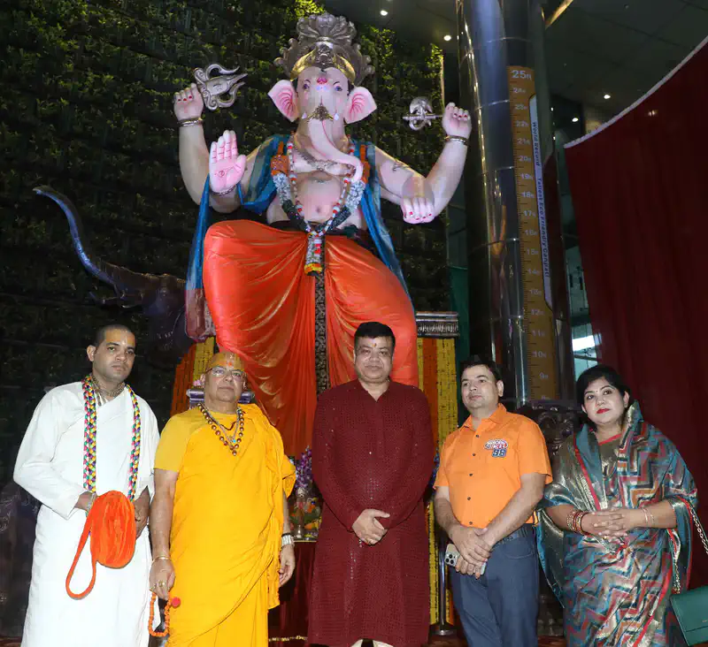 Boomerang Ka Raja: Eco-Friendly Ganpati Idol Inaugurated in Andheri