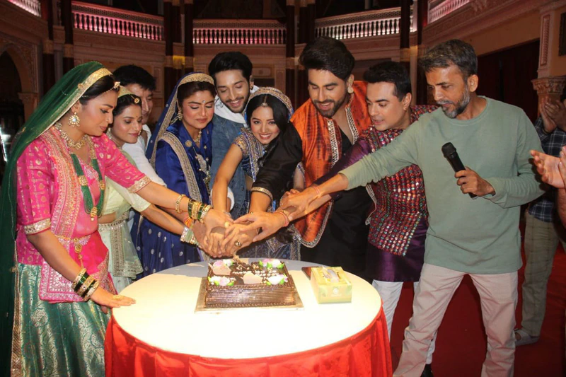 Dahej Daasi completes 100 episodes of pure entertainment