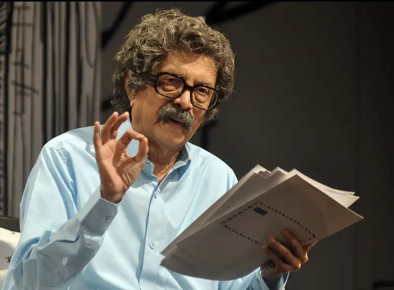 Dilip Prabhavalkar Reminisces Dr Shriram Lagoo's Letters