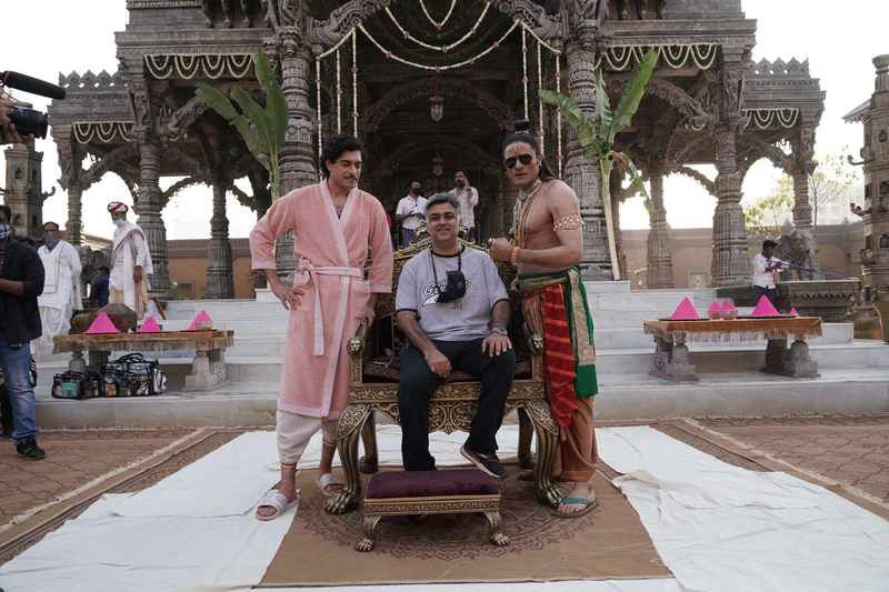 Director Siddharth P Malhotra shares unseen BTS pic from the sets of Maharaj