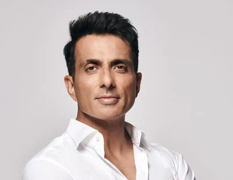 Fans Create A 100ft Tall Poster to Celebrate National Hero Sonu Sood’s Birthday