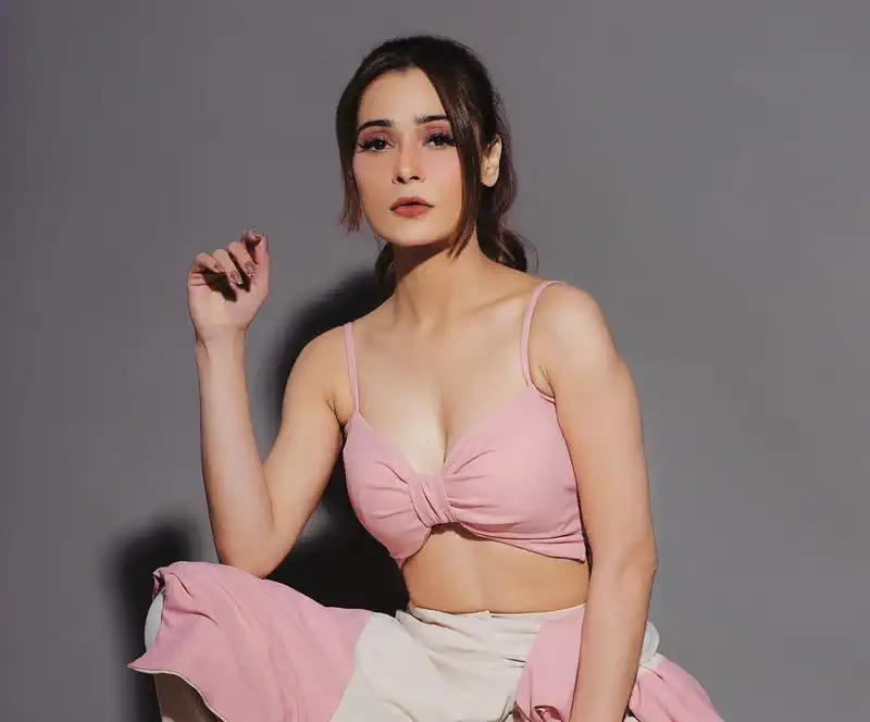 Five reasons Sara Khan is everyone’s favourite