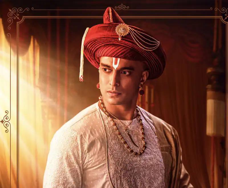 Gashmeer Mahajani as Venkat Narasimha Shastri  in Phulwanti