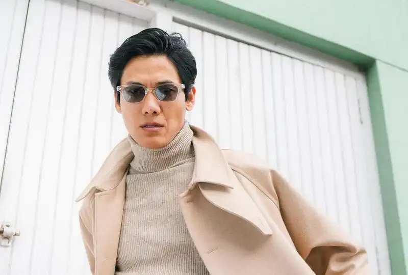 Korean Model Zander Ventures Into Bollywood With Khalbali Records