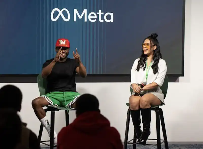 Krishna Shroff meets boxing champion Floyd Mayweather Jr