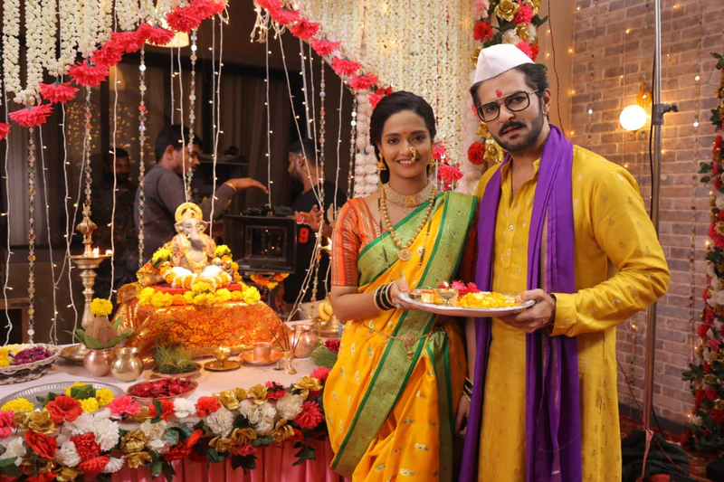 Leela Confesses Her Love to Ganpati Bappa!