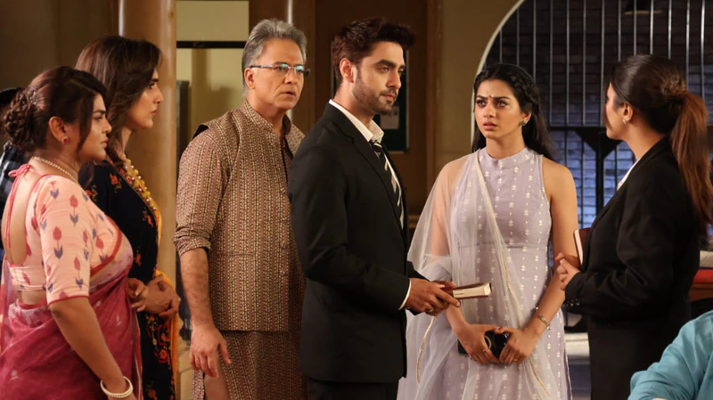 Manish's Harsh Words Leave Abhira Heartbroken; Armaan Stands by Her Side