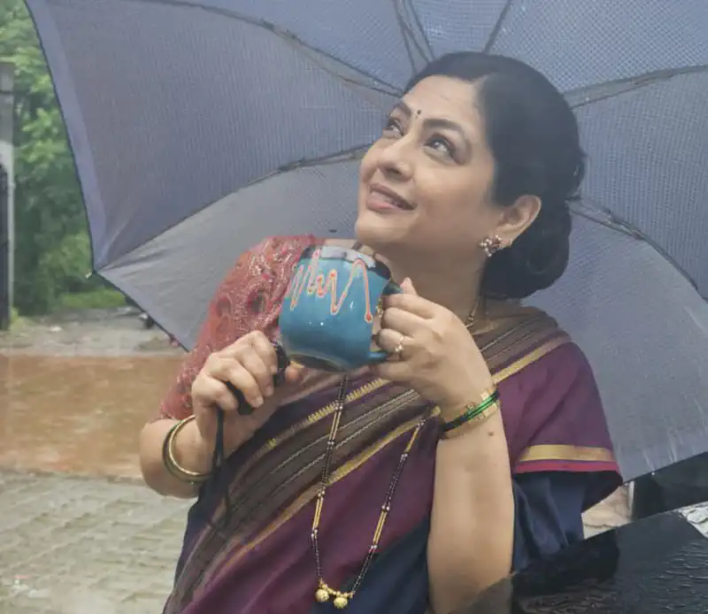  Radhika Vidyasagar: Sometimes, for no reason, we burst into laughter