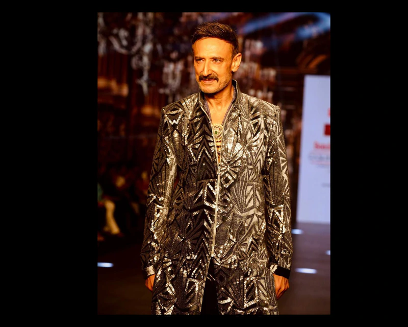 Rahul Dev proves once again that he's the ultimate super model