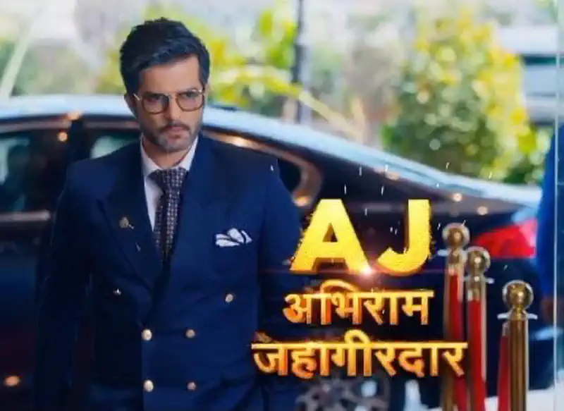 Raqesh Bapat Makes a Dazzling Entry on Zee Marathi
