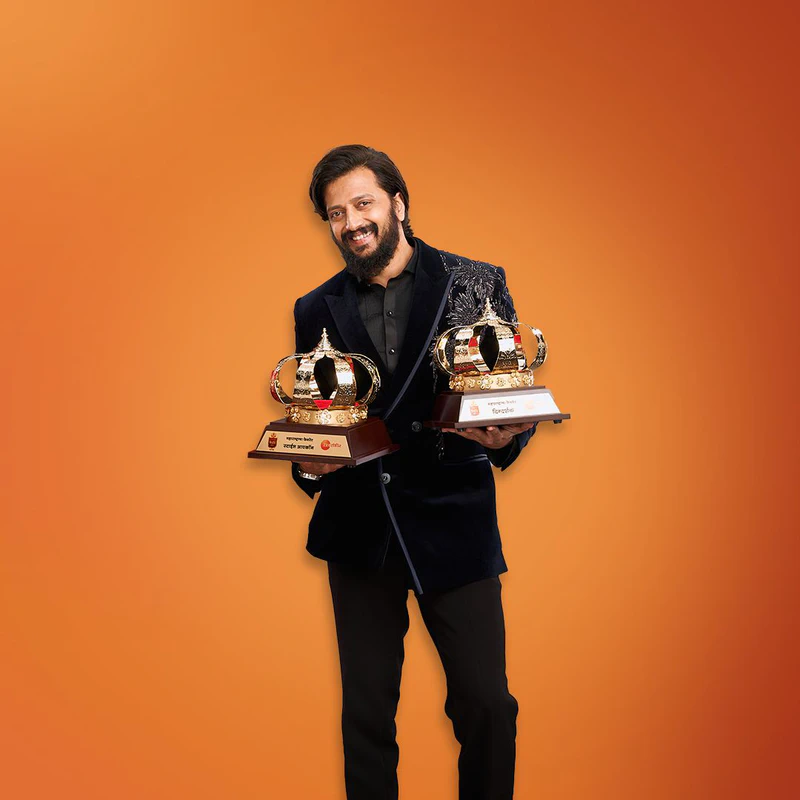 Riteish Deshmukh Steals Hearts as Maharashtra's Favorite Style Icon