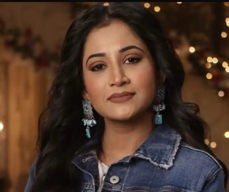 Saarvie Omana Reflects on the Significance of Friendship Both On and Off-Screen