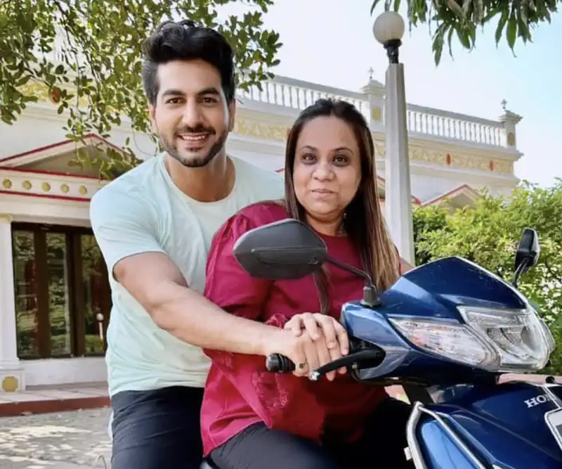 Sahil Phull talks about playing Salim in Pal Pal Dil Ke Paas 