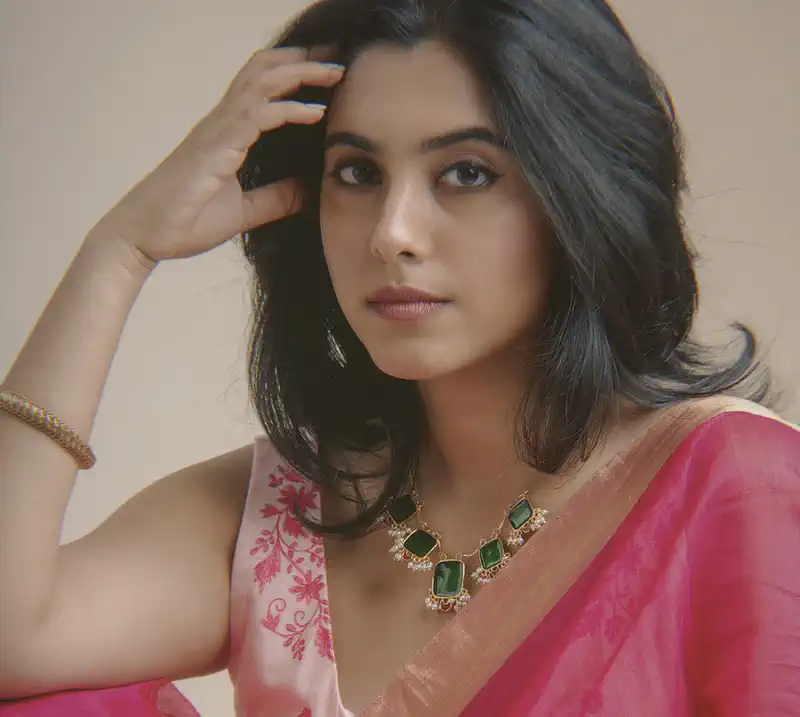  Sakhi and Suvrat to Appear Together in 'Varavarchi Vadhu Var'