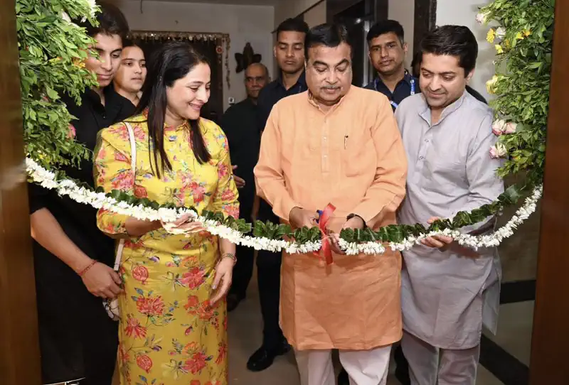 Senior Leader Nitin Gadkari Inaugurates The Eco Factory Foundation’s Shashwat Bharat Setu