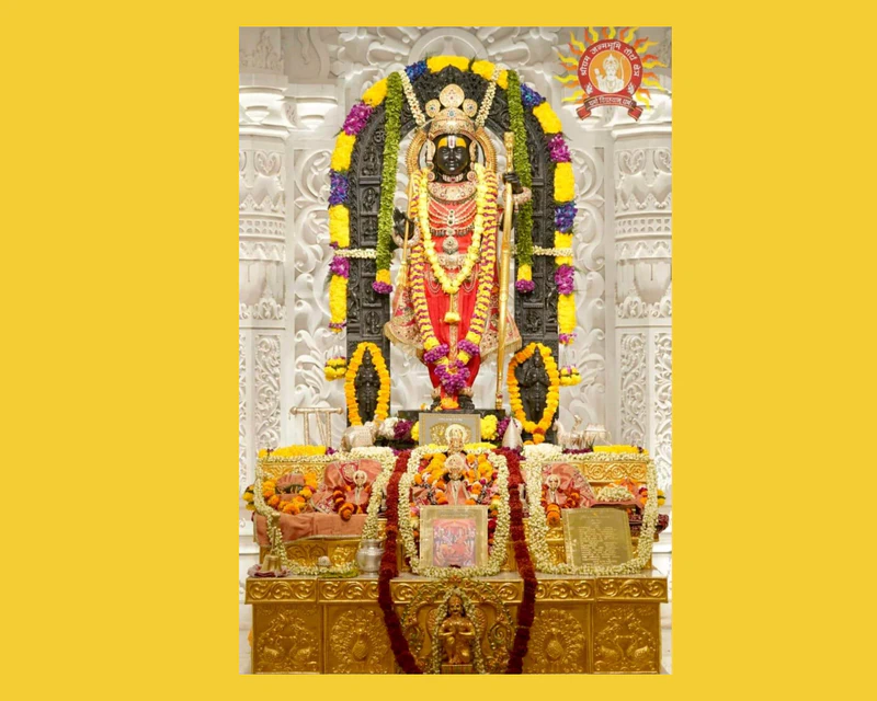 Shri Ram Lalla in Ayodhya Adorns Holy Fabric Woven by Punekars 