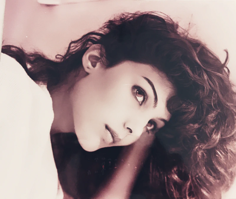 Somy Ali shares a throwback from Bollywood film, Yaar Gaddar