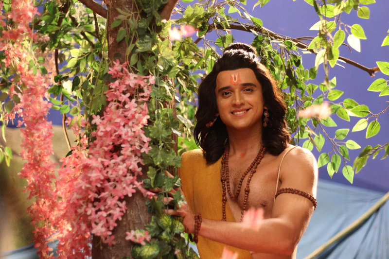   Sujay Reu from Swastik Production’s Shrimad Ramayan, extends wishes on Ram Navami