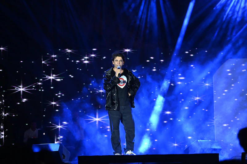 Sunil Grover Live Show Shines in Spectacular Display spearheaded by Hemant Kumar Rai