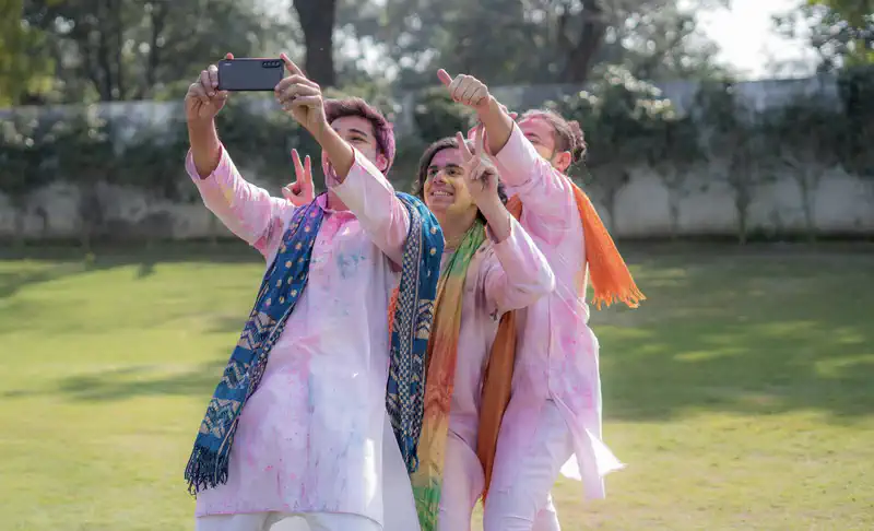 Tips to protect your hair pre and post Holi