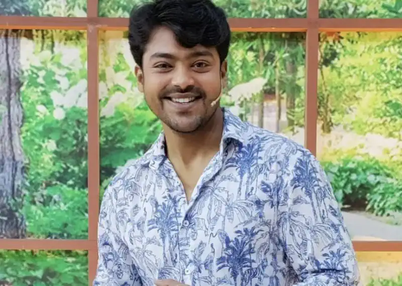 Tula Shikvin Changlach Dhada Will Adhipati give in to Charulata’s affection and love?