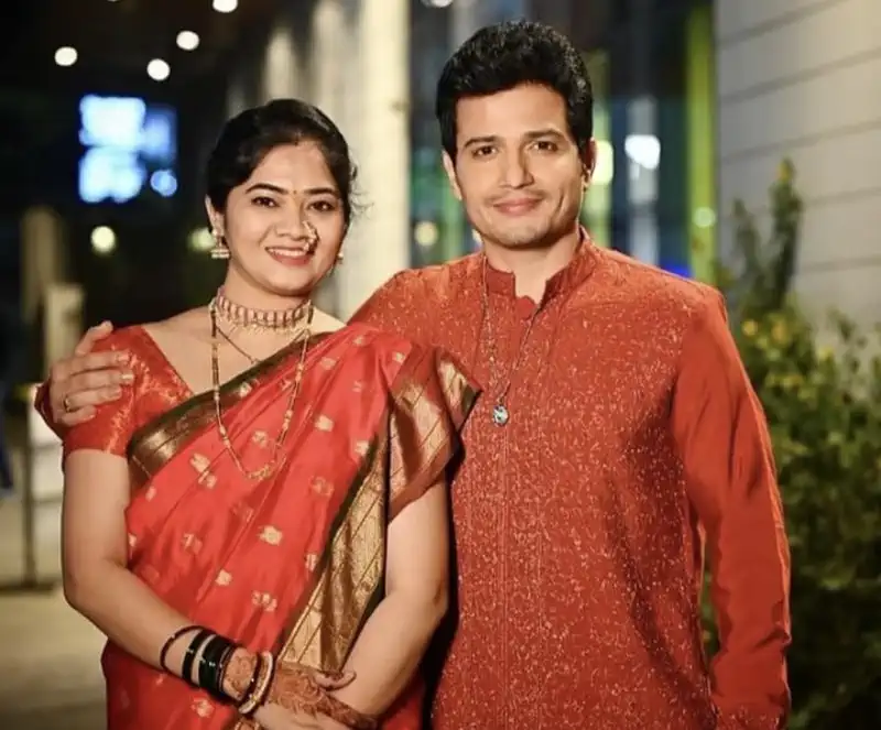 &TV artistes share their memorable gifts and moments of love