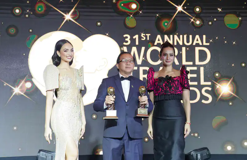 Vietjet achieves dual victories at the 2024 World Travel Awards