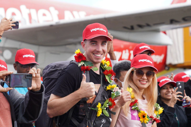 Vietjet Rises to Top 50 in Forbes Vietnam's Elite List with Record Revenue and Remarkable Growth