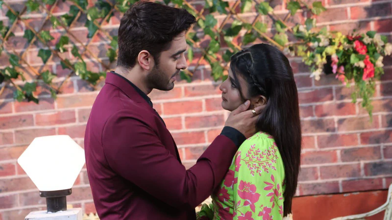 Yeh Rishta Kya Kehlata Hai: Kaveri Allots Armaan’s Cabin and All The Case Files To Rohit